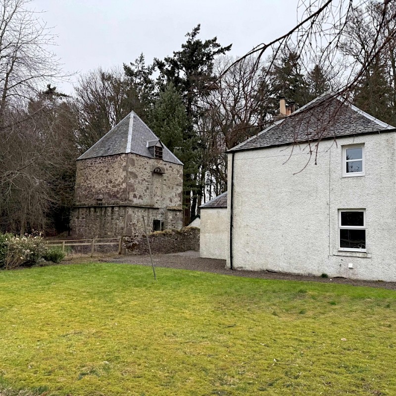 Doocot House
