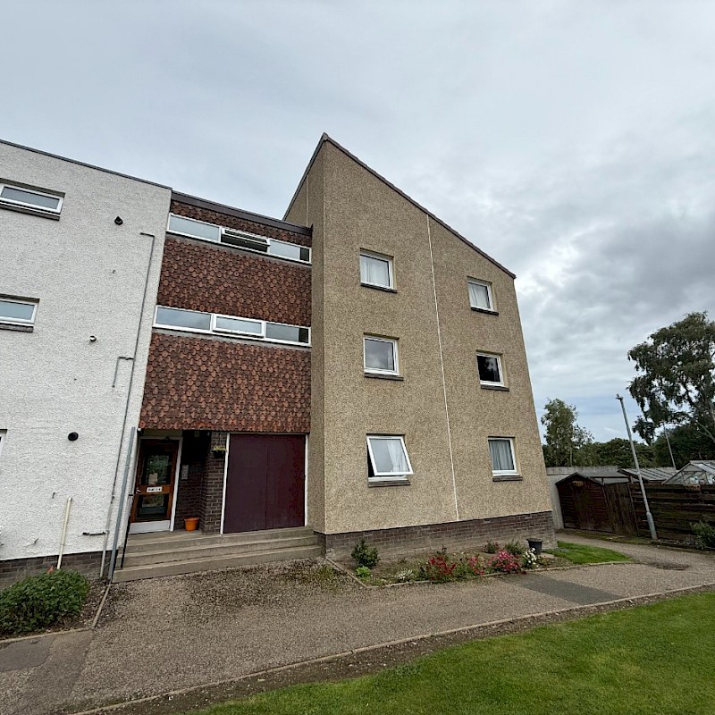 2 Grampian Gardens